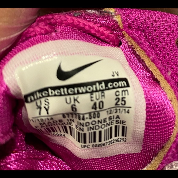 Like New Nike Youth Fuschia Colored Sneakers - Picture 2 of 7
